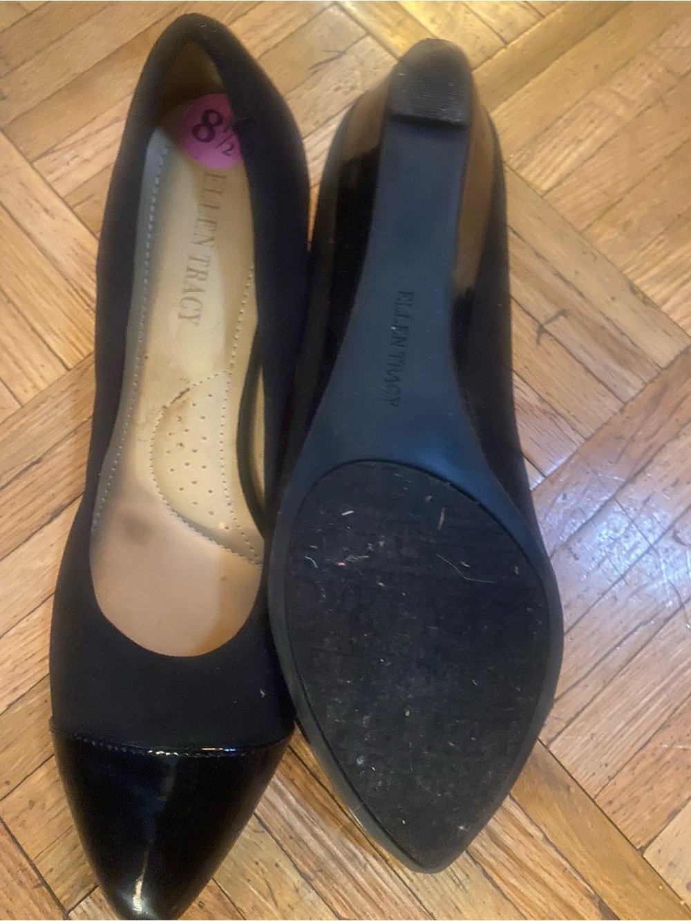 Ellen Tracy Black Pointed-Toe Ballet Pumps